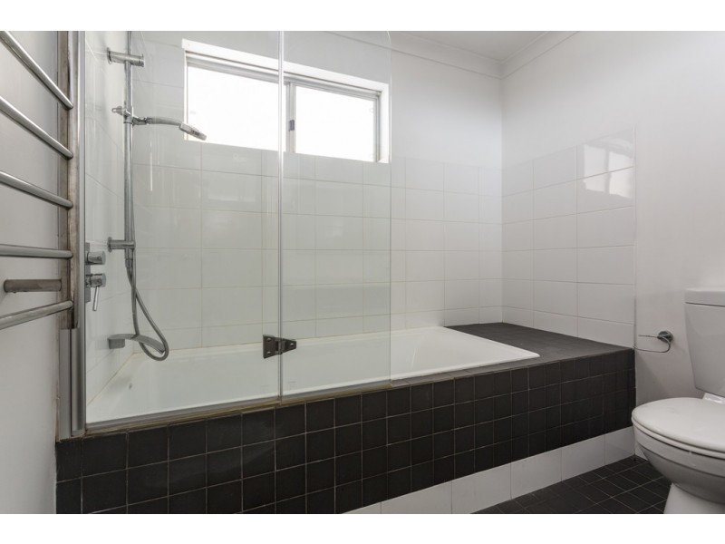 2 Aries Court, Shelley WA 6148