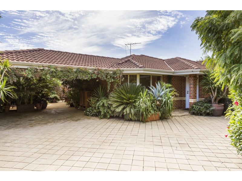10B Selway Rd, Brentwood WA 6153