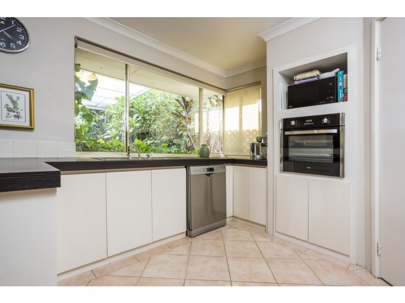 10B Selway Rd, Brentwood WA 6153