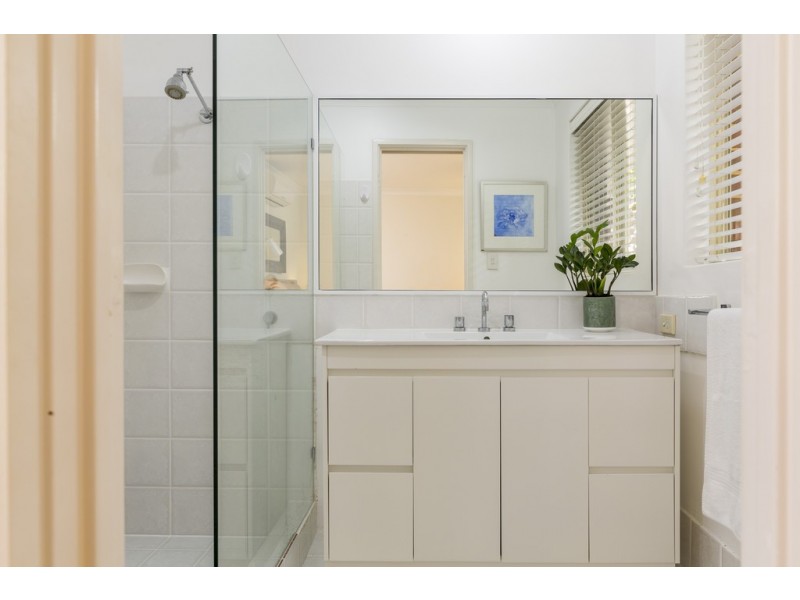 10B Selway Rd, Brentwood WA 6153