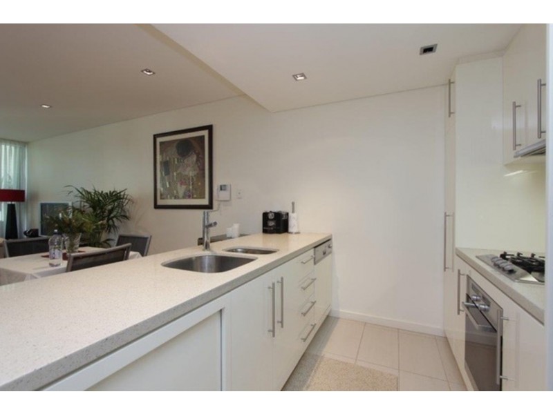 W4/70 Canning Beach Rd, Applecross WA 6153