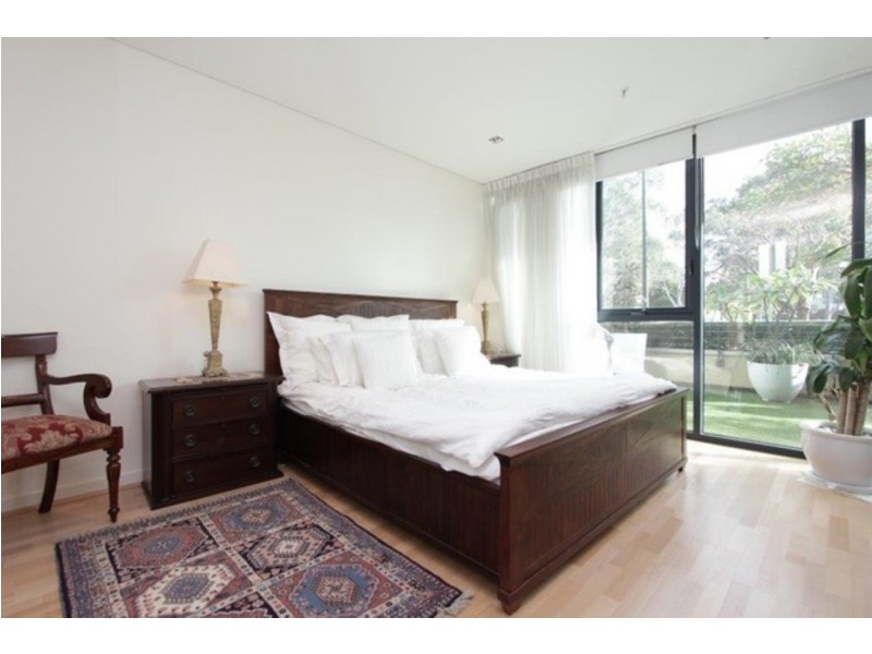 W4/70 Canning Beach Rd, Applecross WA 6153