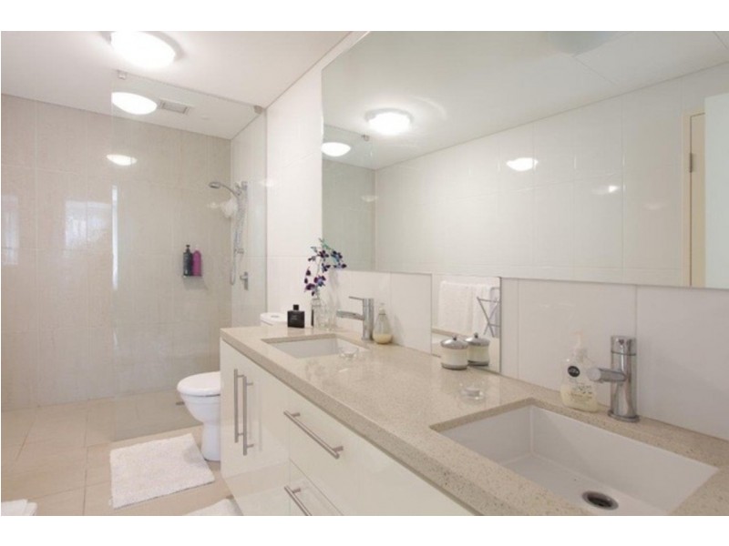 W4/70 Canning Beach Rd, Applecross WA 6153