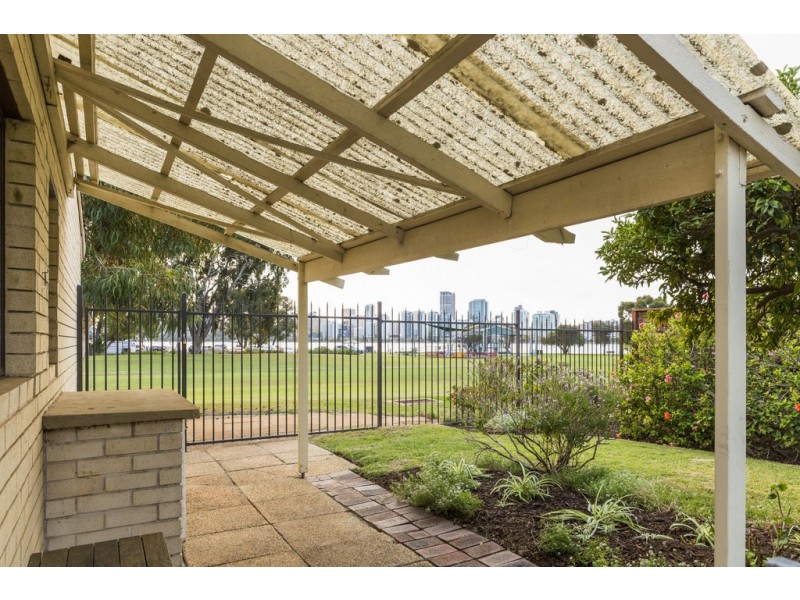Unit 1, 41 Hurlingham Road, South Perth WA 6151