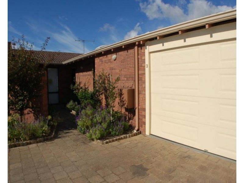 U3/832 Canning Hwy, Applecross WA 6153