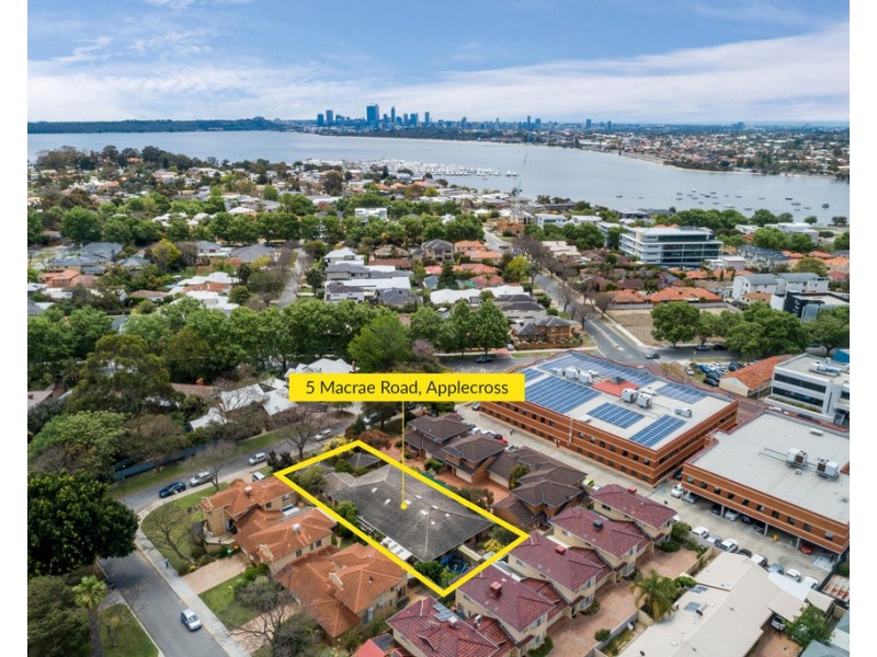 5 Macrae Road, Applecross WA 6153