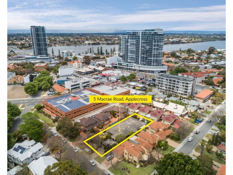 5 Macrae Road, Applecross WA 6153