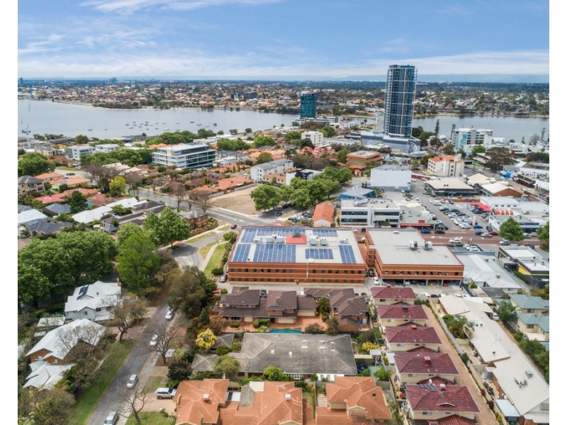 5 Macrae Road, Applecross WA 6153