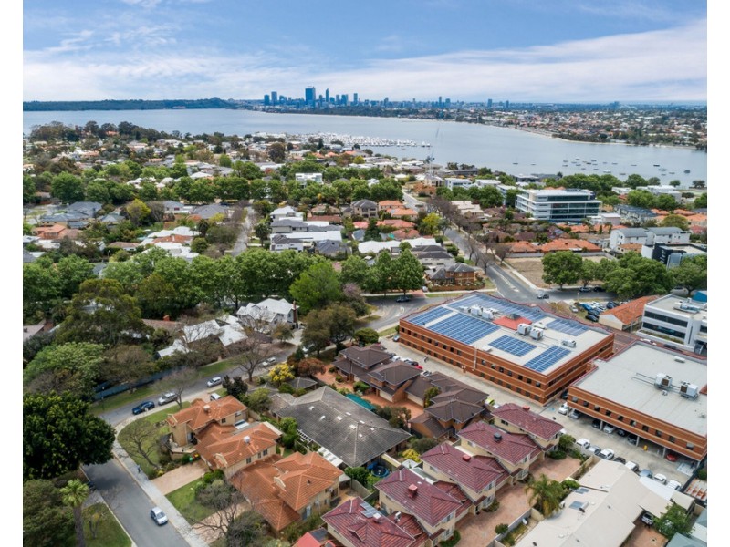 5 Macrae Road, Applecross WA 6153