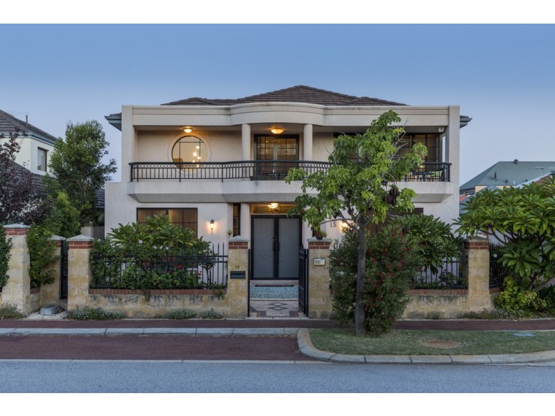 15 Clearwater Way, Ascot WA 6104