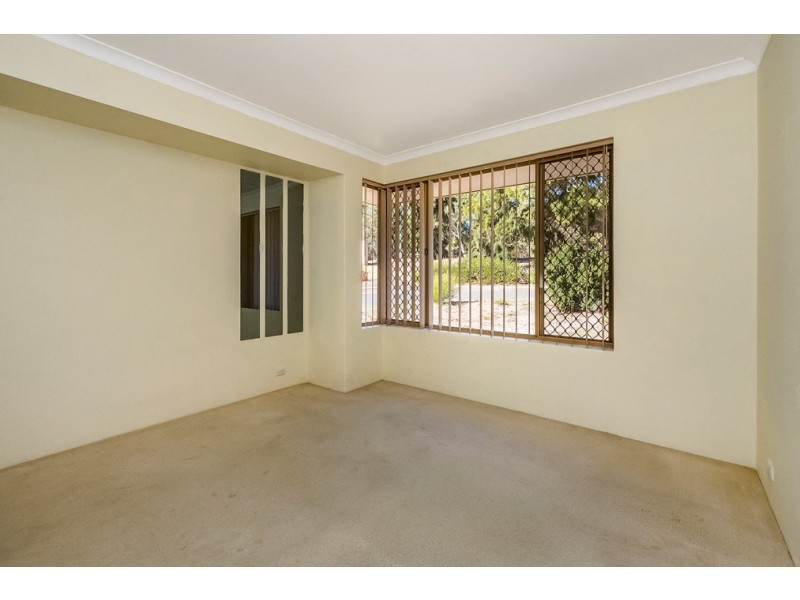 16 Abraham Place, Murdoch WA 6150