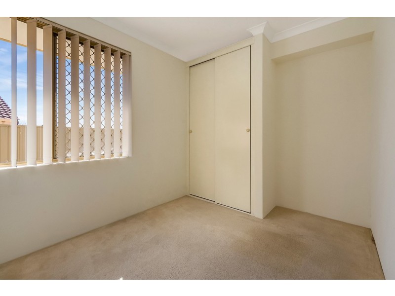 16 Abraham Place, Murdoch WA 6150