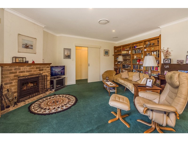 13 Dunvegan Road, Applecross WA 6153