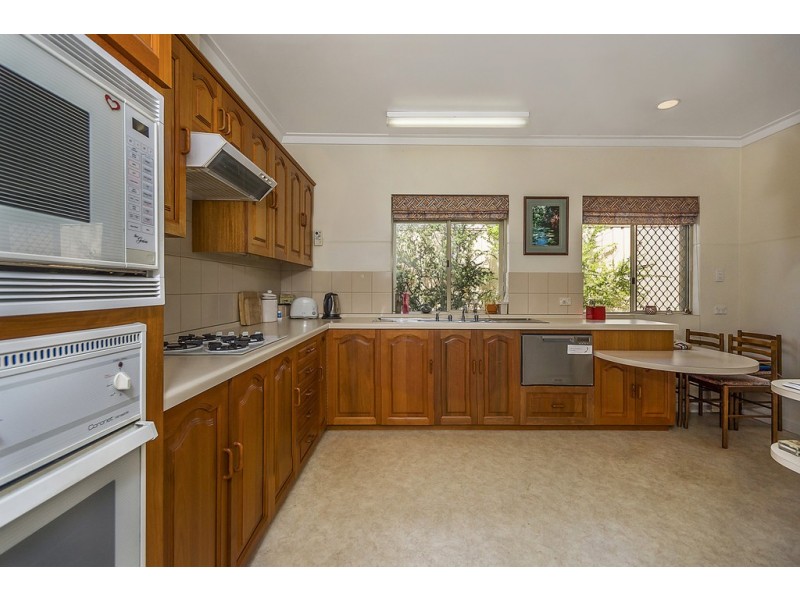 13 Dunvegan Road, Applecross WA 6153