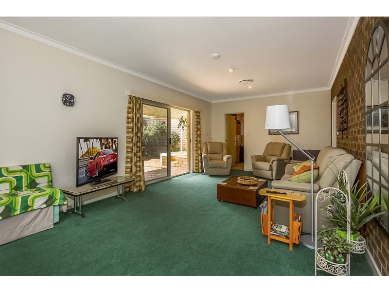 13 Dunvegan Road, Applecross WA 6153