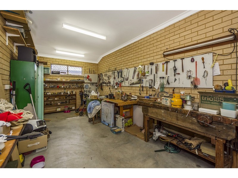 13 Dunvegan Road, Applecross WA 6153