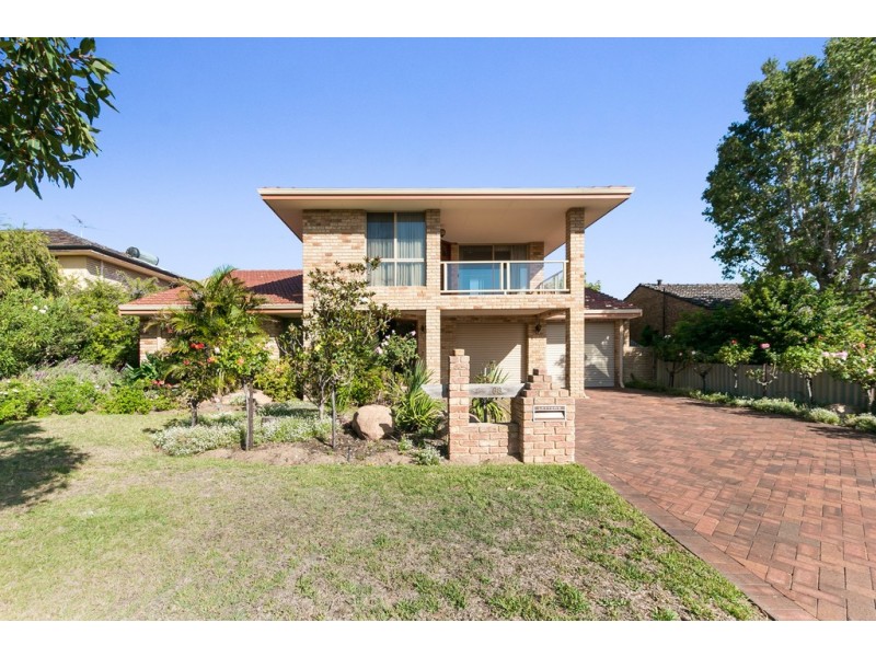 88 Anglesey Drive, Kardinya WA 6163