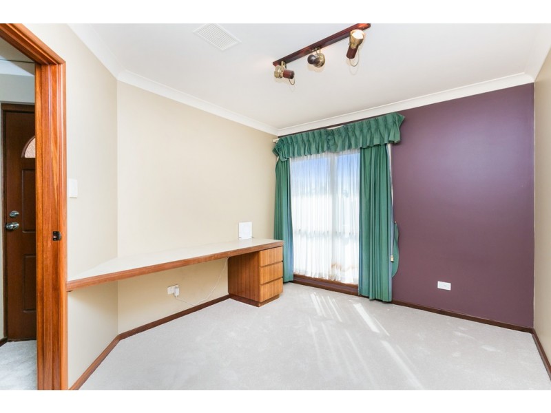 88 Anglesey Drive, Kardinya WA 6163