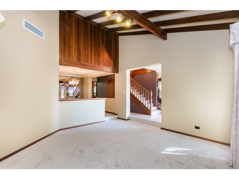 88 Anglesey Drive, Kardinya WA 6163