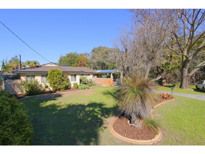 6 Renville Way, Lynwood WA 6147