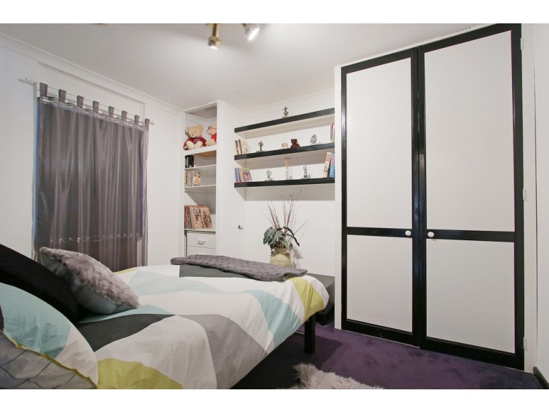 6 Renville Way, Lynwood WA 6147