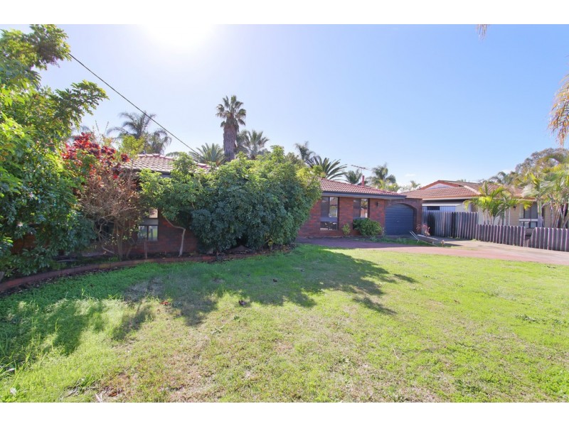 41 Hibbertia Crescent, Riverton WA 6148