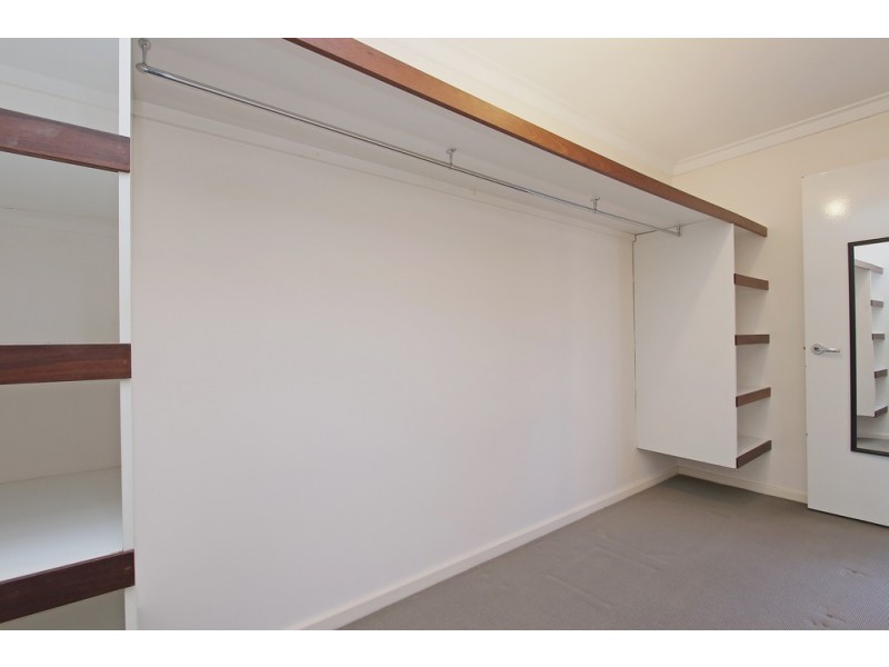 41 Hibbertia Crescent, Riverton WA 6148