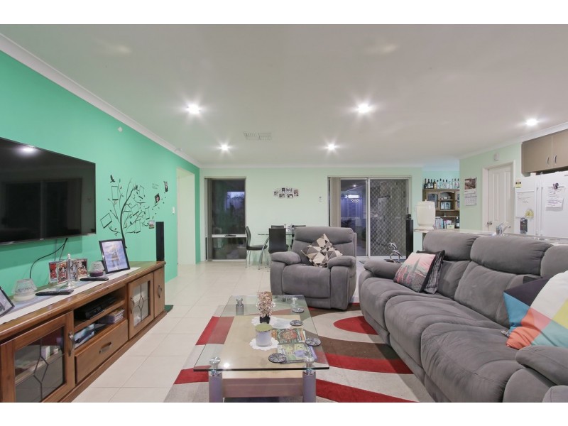 46 Ralphs Street, Seville Grove WA 6112