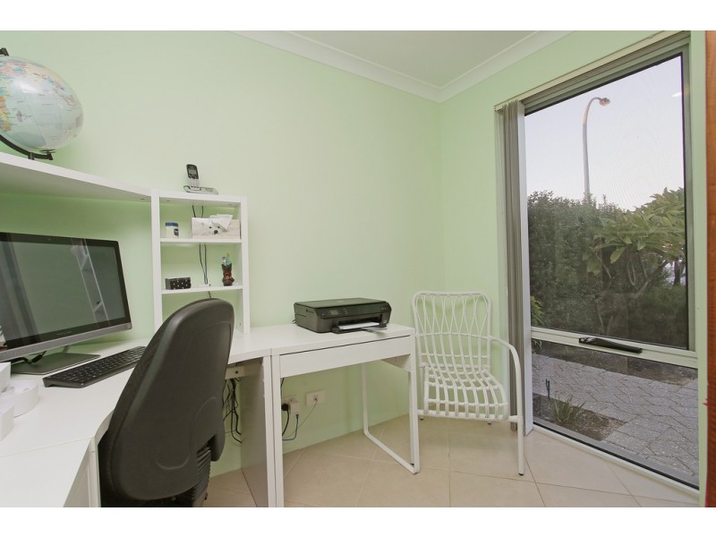 46 Ralphs Street, Seville Grove WA 6112