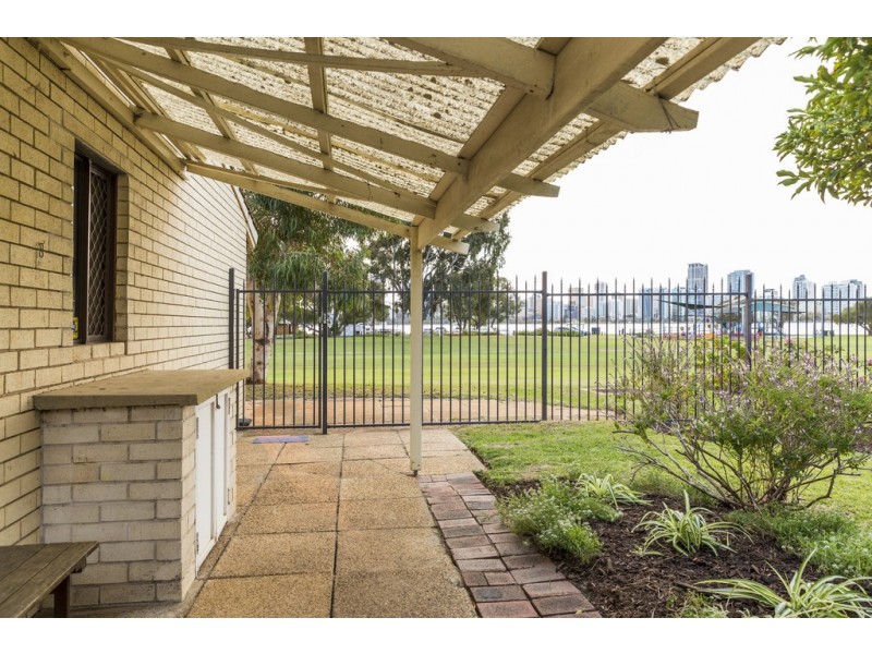 1/41 Hurlingham Road, South Perth WA 6151