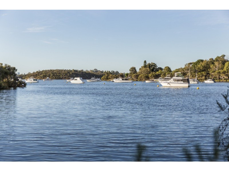 35A Adamson Rd, Brentwood WA 6153