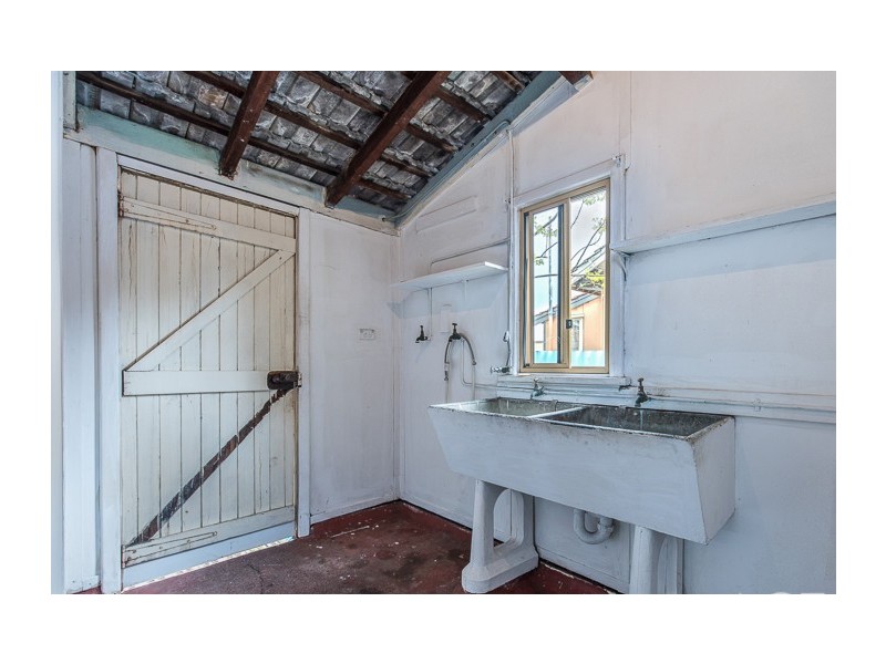 35A Adamson Rd, Brentwood WA 6153