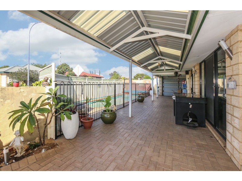 1 Nyjong Street, Kenwick WA 6107