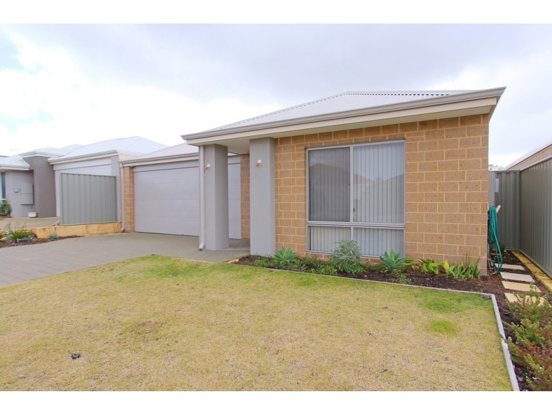 12 Bellingham Parade, Wellard WA 6170