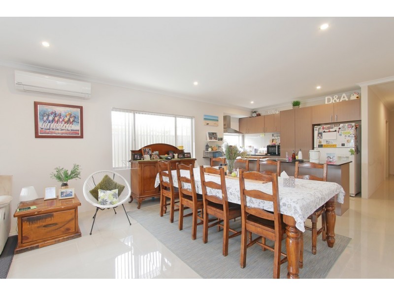 12 Bellingham Parade, Wellard WA 6170