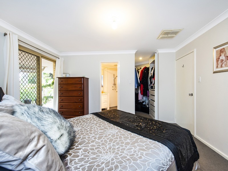 10 Levey Rise, Winthrop WA 6150