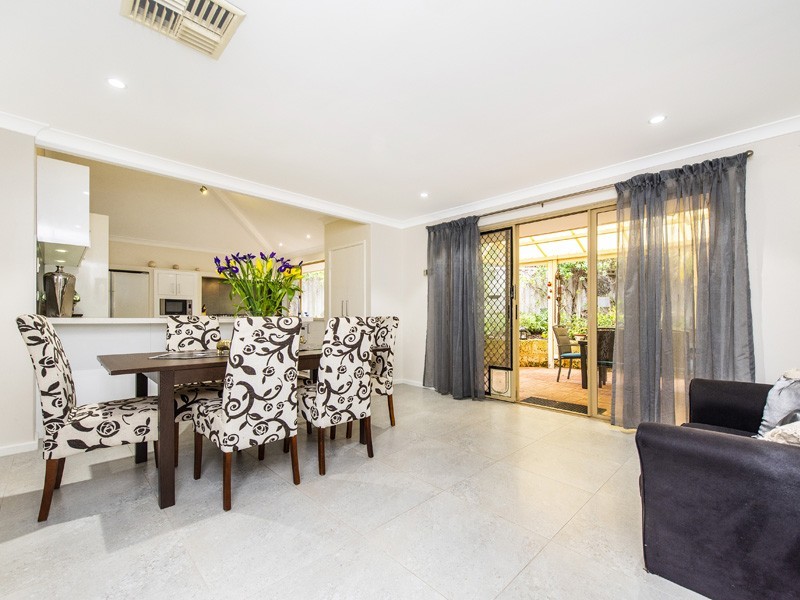 10 Levey Rise, Winthrop WA 6150