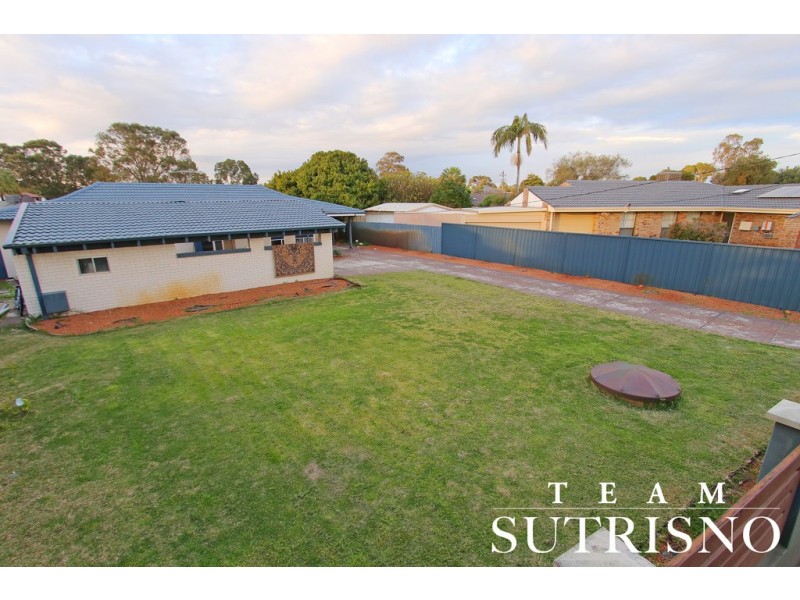 40 Romney Way, Parkwood WA 6147