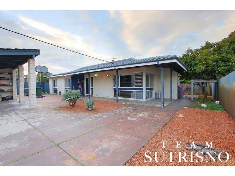 40 Romney Way, Parkwood WA 6147