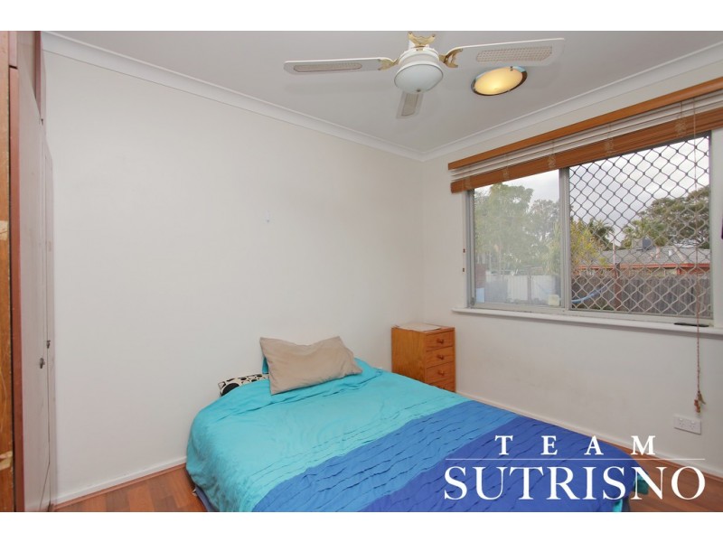 40 Romney Way, Parkwood WA 6147