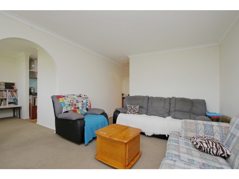 32 Rushbrook Way, Thornlie WA 6108