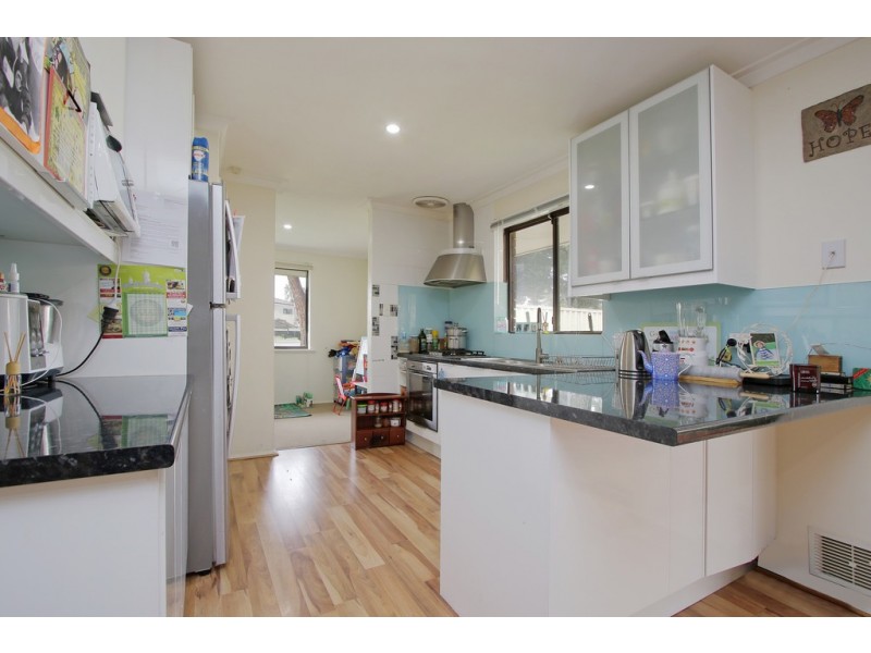 32 Rushbrook Way, Thornlie WA 6108