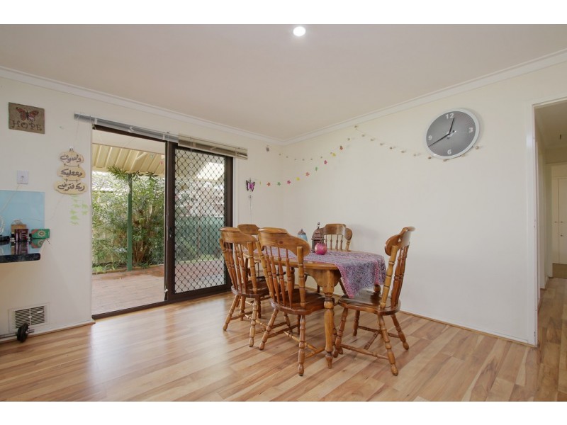 32 Rushbrook Way, Thornlie WA 6108