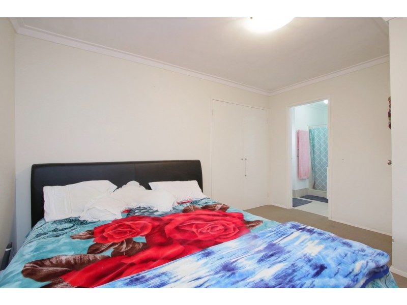 32 Rushbrook Way, Thornlie WA 6108