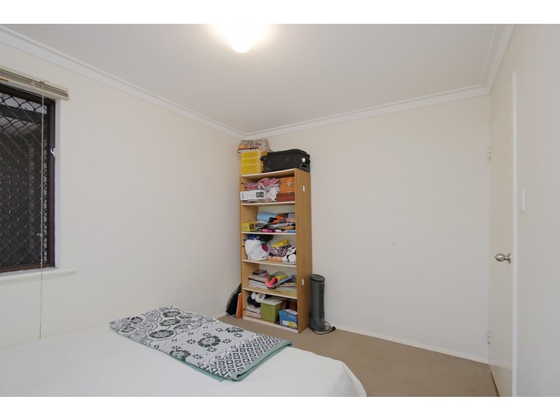 32 Rushbrook Way, Thornlie WA 6108