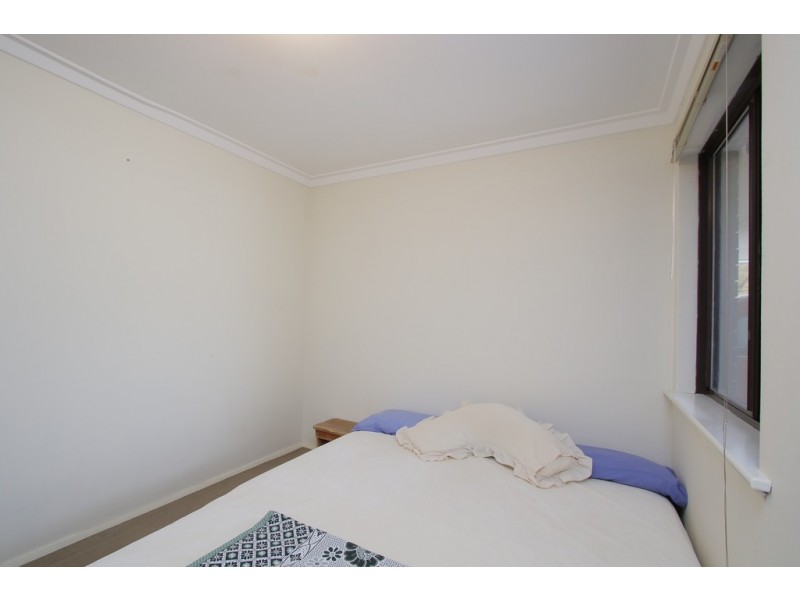 32 Rushbrook Way, Thornlie WA 6108