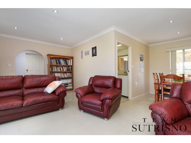 27 Elderberry Drive, Parkwood WA 6147