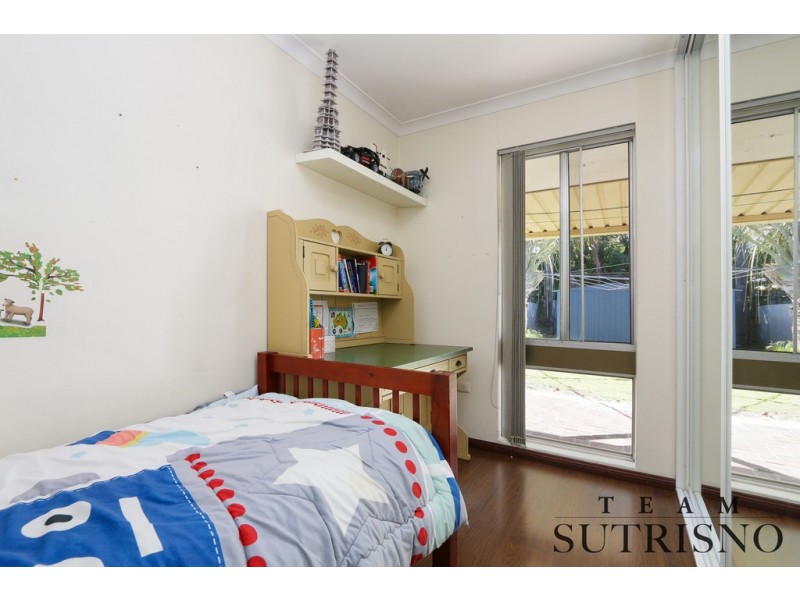 27 Elderberry Drive, Parkwood WA 6147