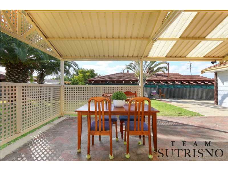 27 Elderberry Drive, Parkwood WA 6147