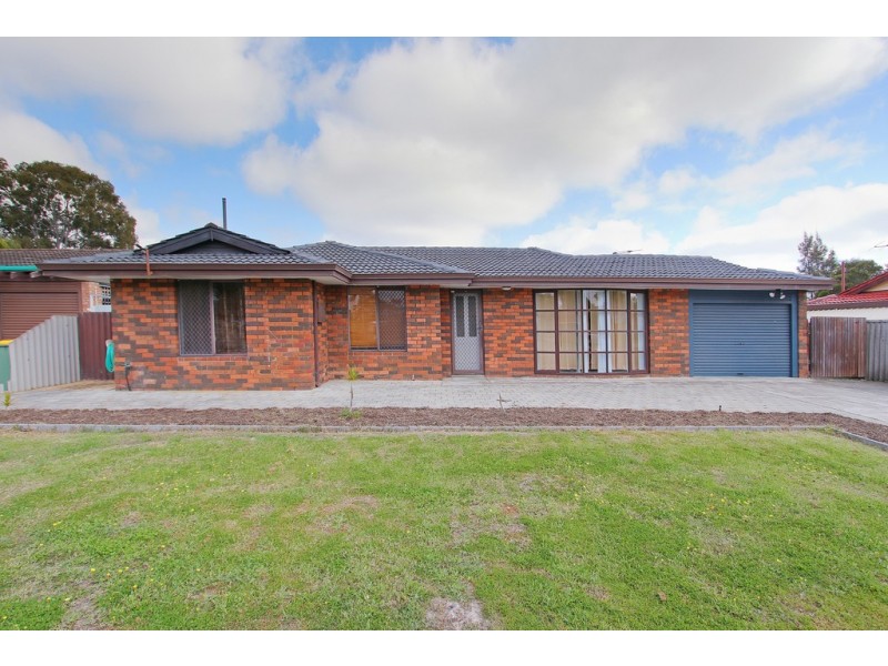 28 Meadowbrook Drive, Parkwood WA 6147